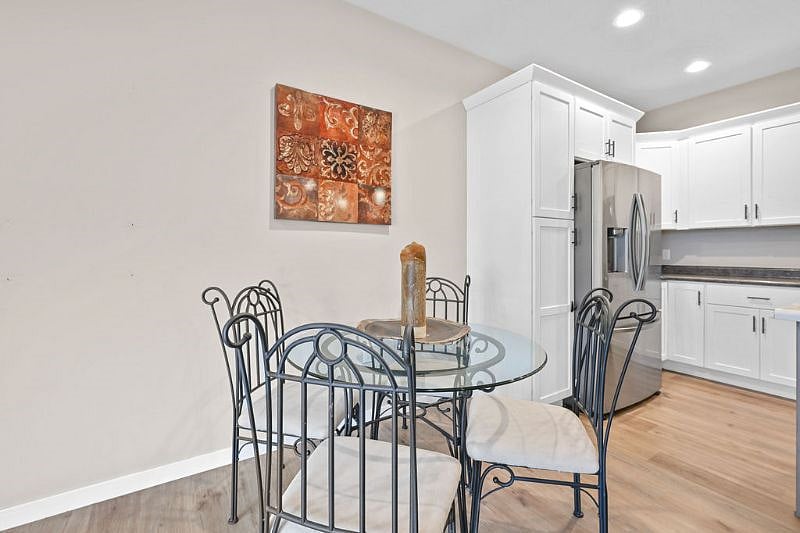 Furnished Finder property 436542_1 photo 9