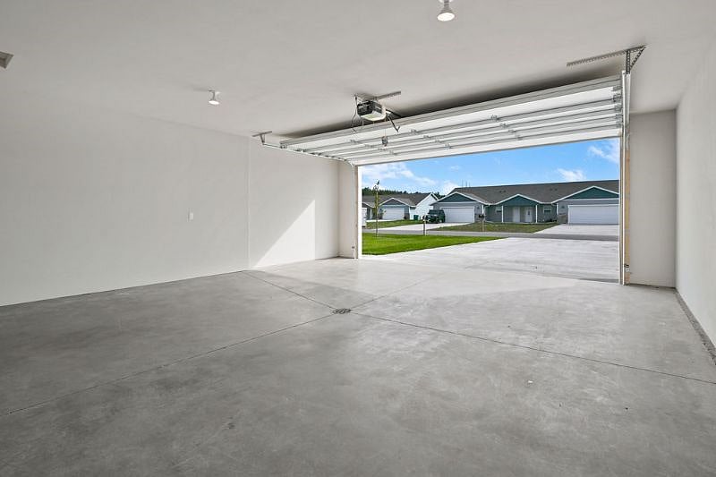 Furnished Finder property 436542_1 photo 27