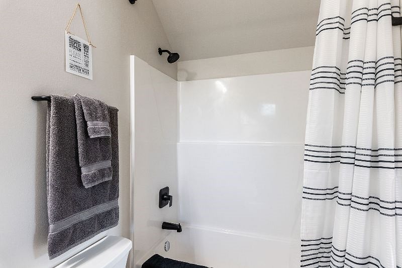 Furnished Finder property 436605_1 photo 32