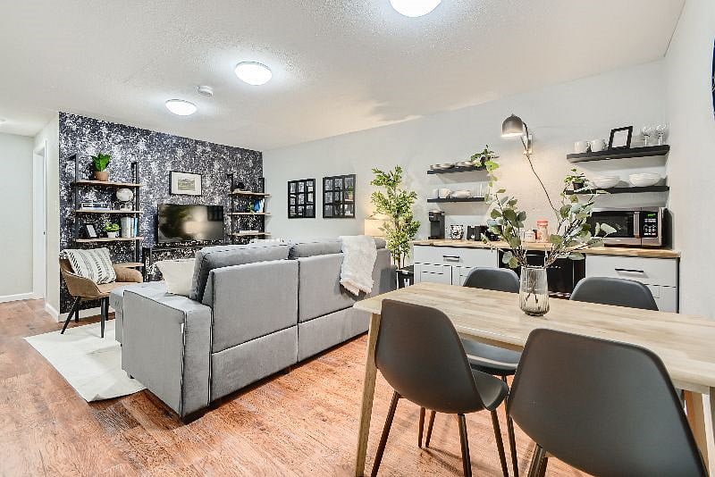 Furnished Finder property 436613_1 photo 5