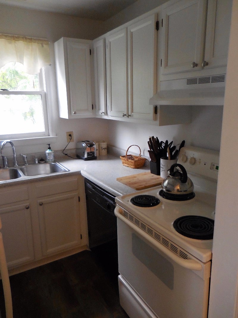 Furnished Finder property 436618_2 photo 2