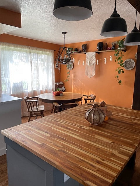 Furnished Finder property 436658_1 photo 3