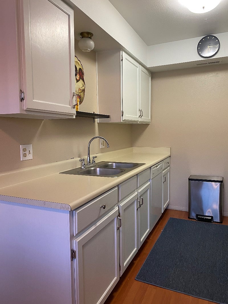 Furnished Finder property 436698_1 photo 15