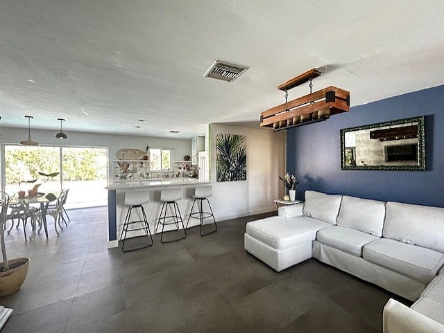 Furnished Finder property 436750_1 photo 7