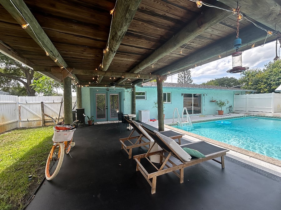 Furnished Finder property 436750_1 photo 25