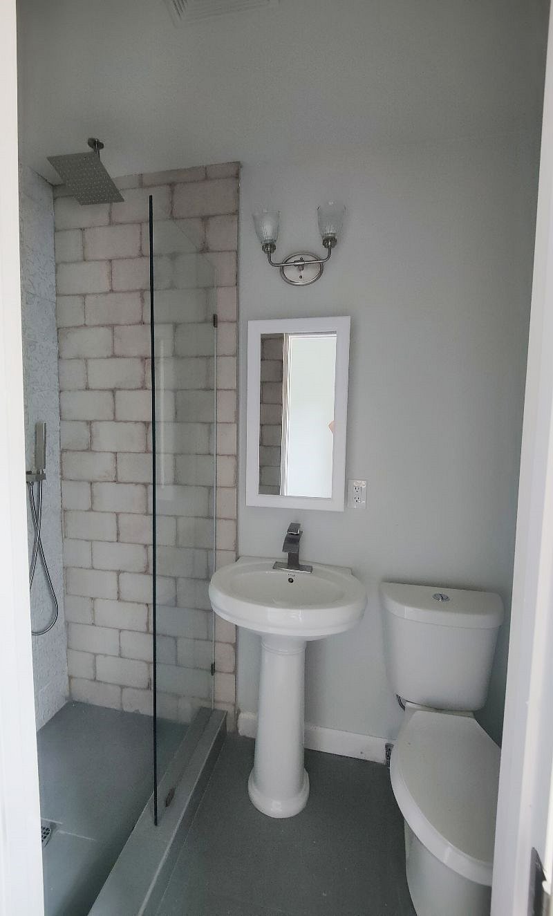 Furnished Finder property 436750_2 photo 9