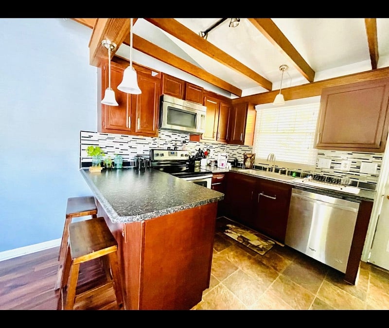 Furnished Finder property 436769_1 photo 9