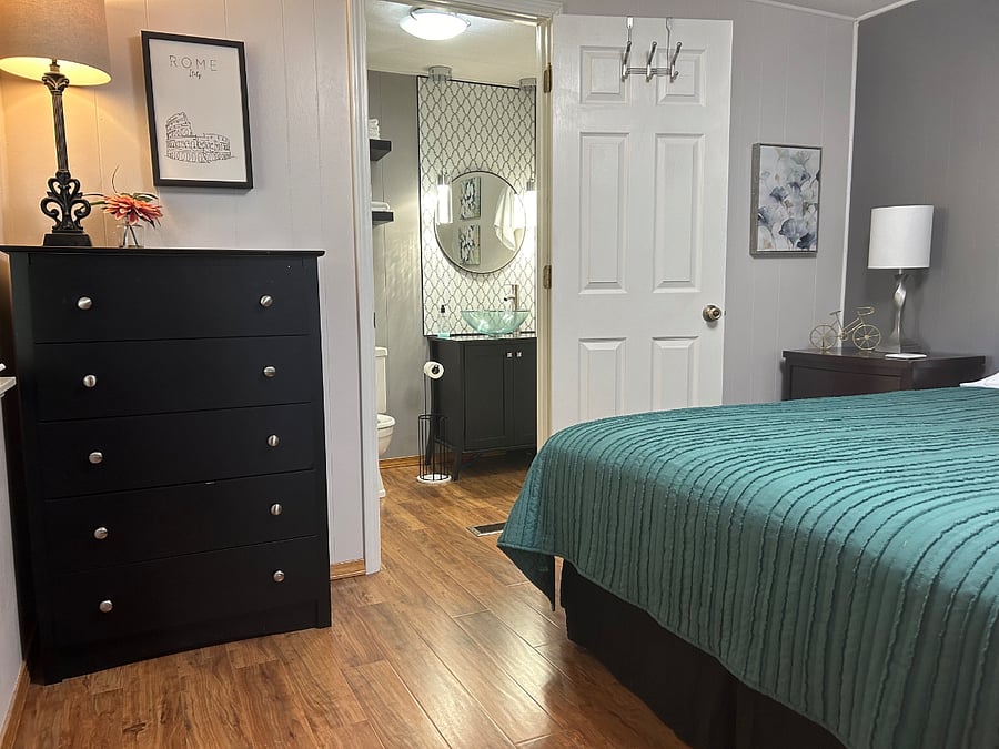 Furnished Finder property 436789_1 photo 12