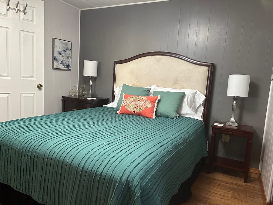 Furnished Finder property 436789_1 photo 13