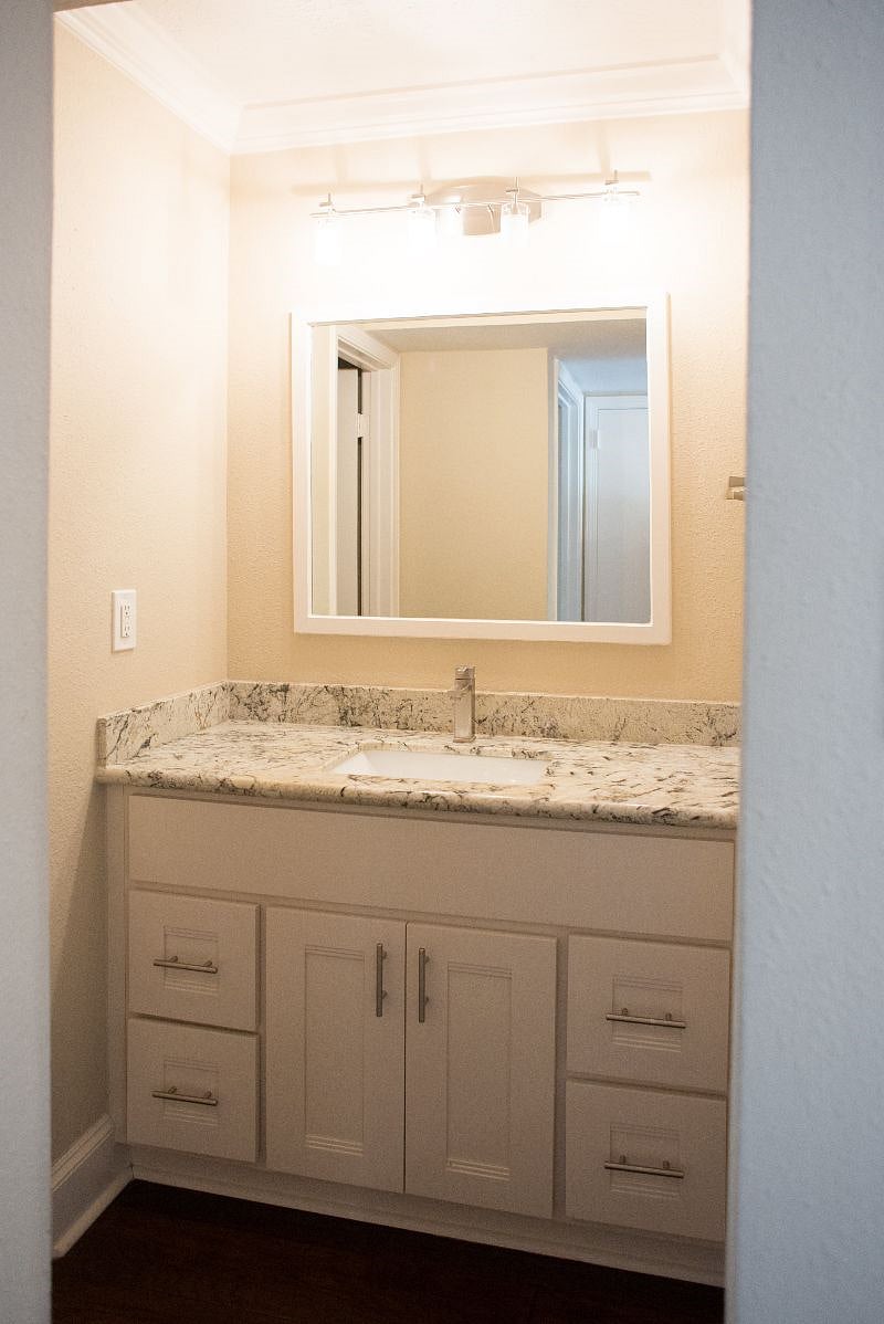Furnished Finder property 436801_1 photo 5