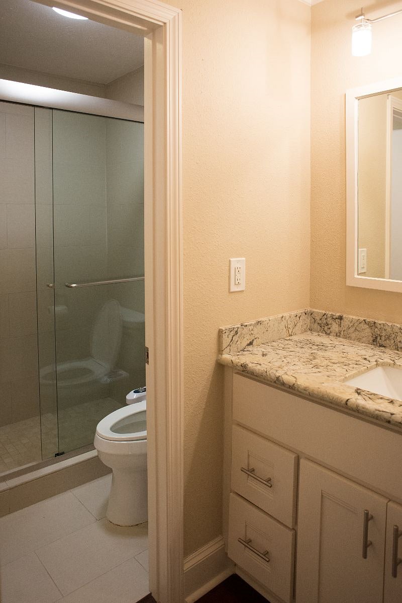 Furnished Finder property 436801_1 photo 6