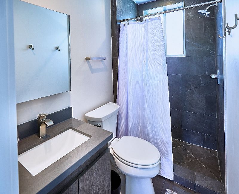 Furnished Finder property 436804_1 photo 8