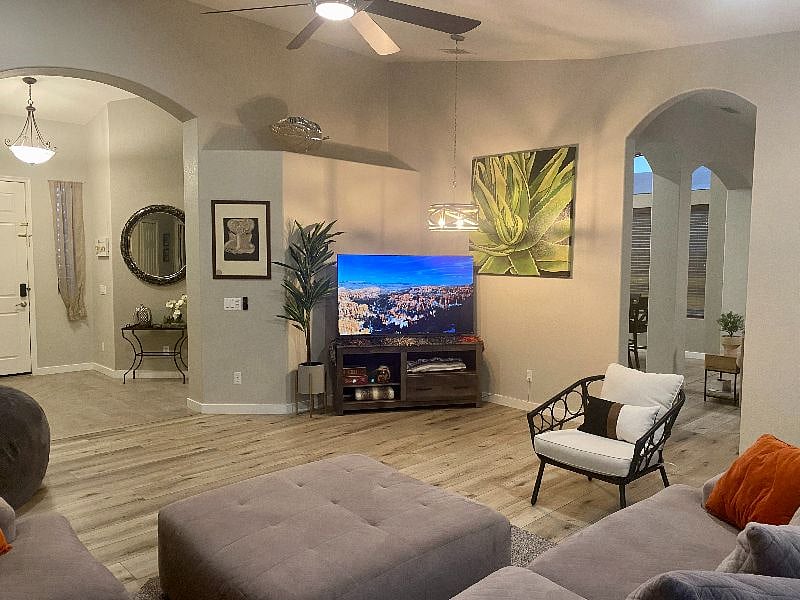 Furnished Finder property 436891_1 photo 6