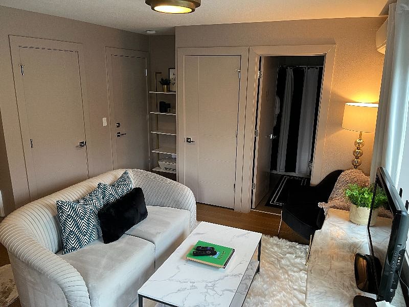 Furnished Finder property 436910_1 photo 3