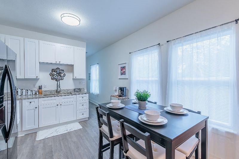 Furnished Finder property 436916_1 photo 4