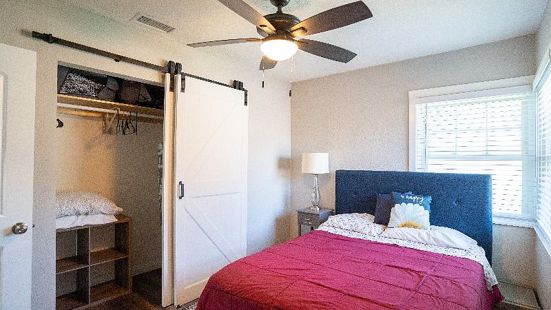 Furnished Finder property 436942_1 photo 14