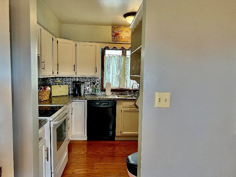 Furnished Finder property 436955_1 photo 6