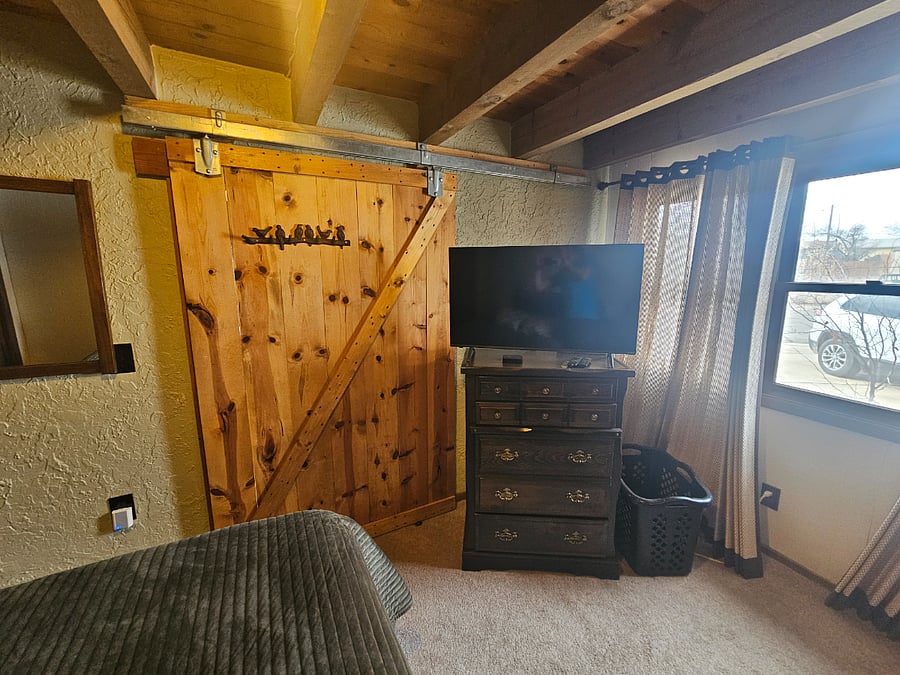 Furnished Finder property 436971_1 photo 11