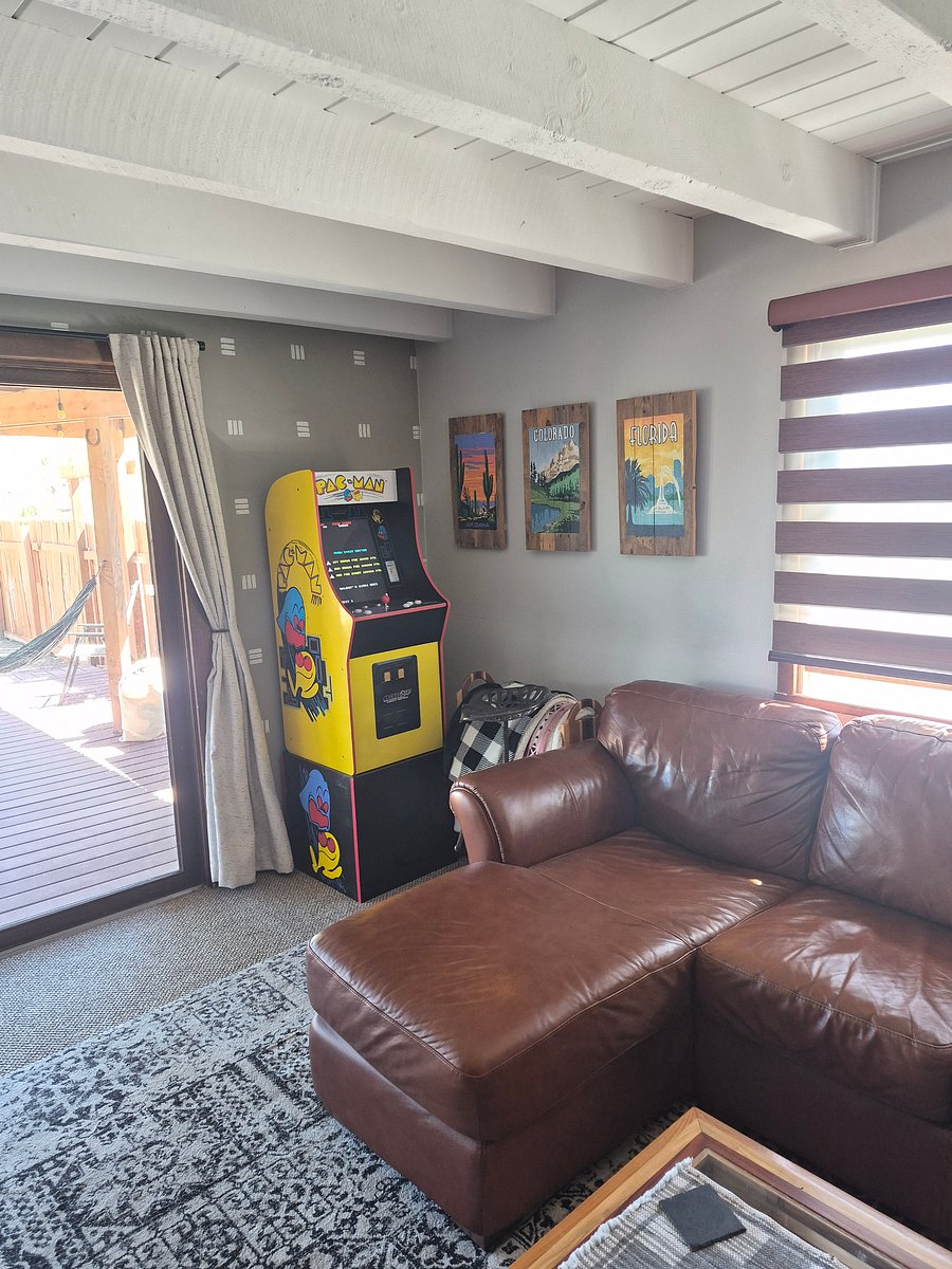 Furnished Finder property 436971_3 photo 20