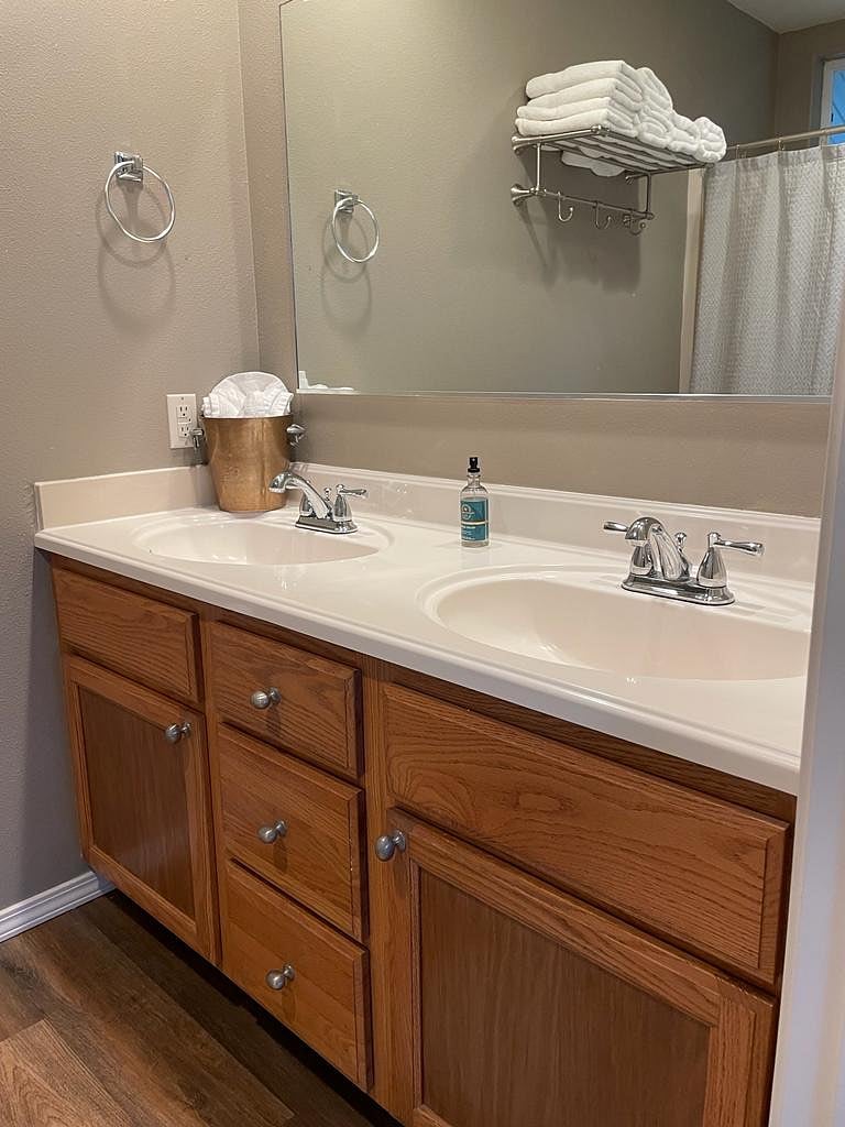 Furnished Finder property 436998_1 photo 17