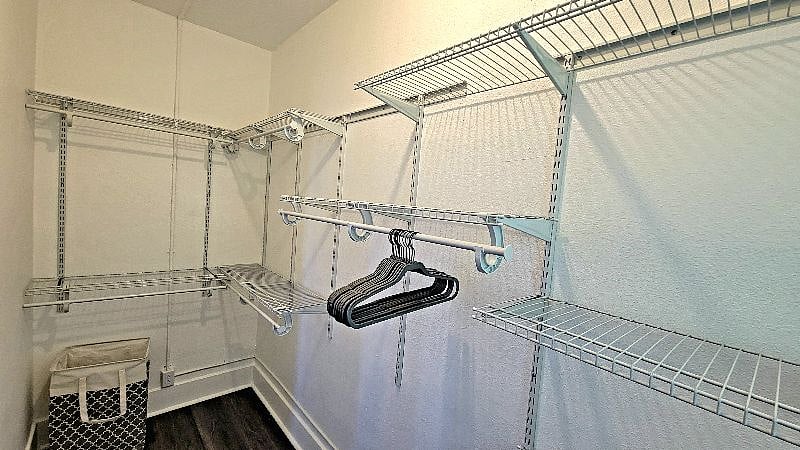Furnished Finder property 437026_1 photo 7