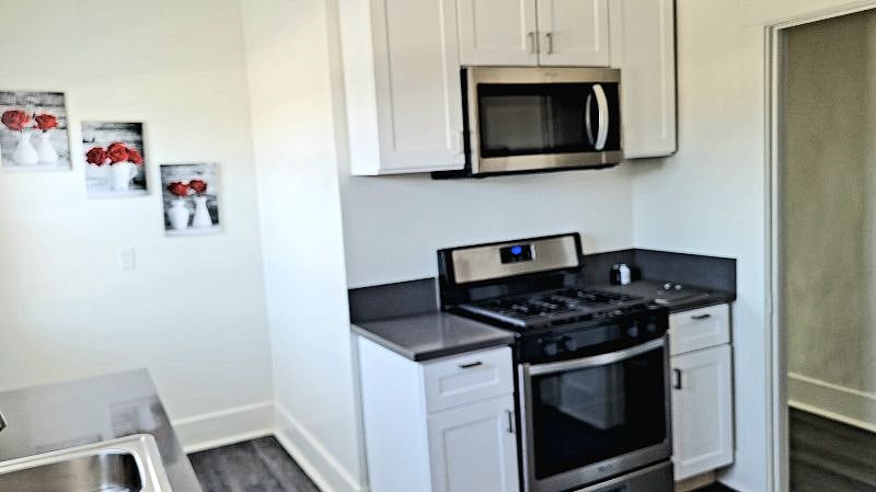 Furnished Finder property 437026_1 photo 12