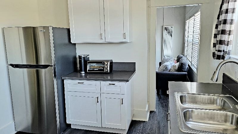 Furnished Finder property 437026_1 photo 11