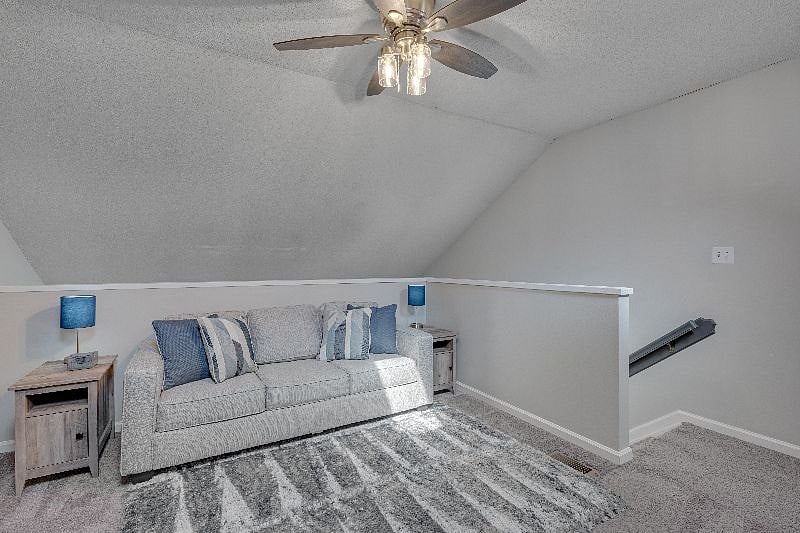 Furnished Finder property 437061_1 photo 15