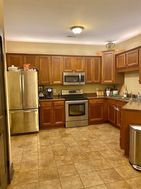 Furnished Finder property 437065_1 photo 5