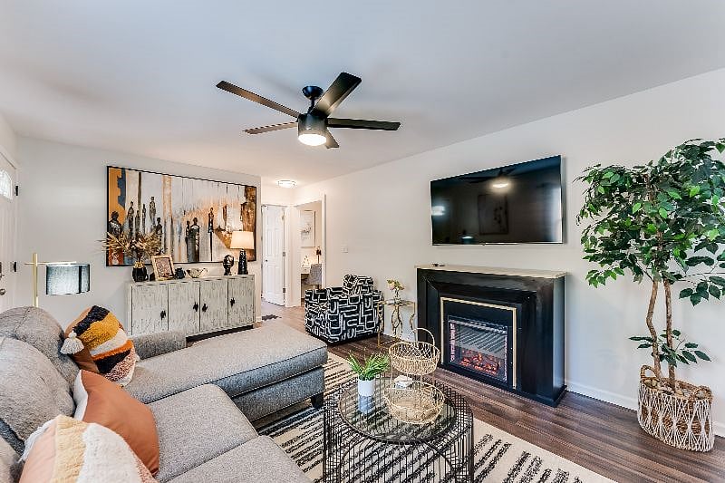 Furnished Finder property 437079_1 photo 7