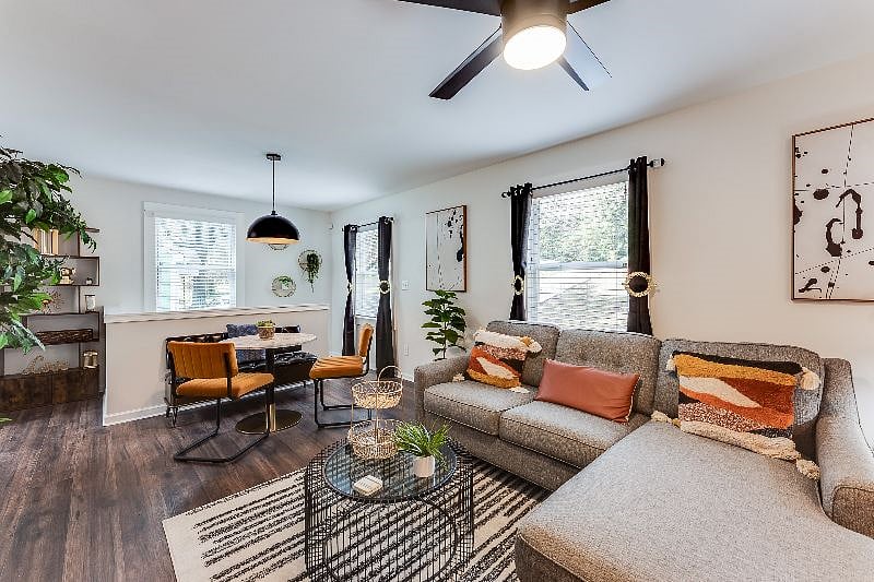 Furnished Finder property 437079_1 photo 17