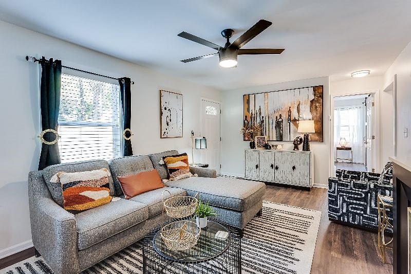 Furnished Finder property 437079_1 photo 16