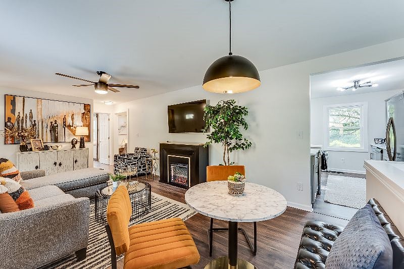 Furnished Finder property 437079_1 photo 15
