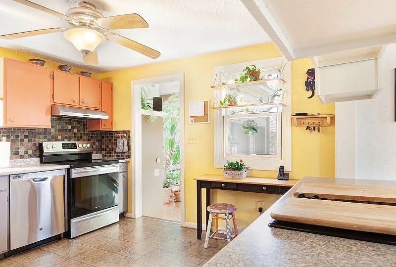 Furnished Finder property 437082_1 photo 3