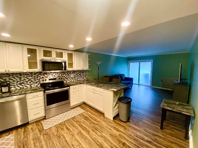 Furnished Finder property 437090_1 photo 4