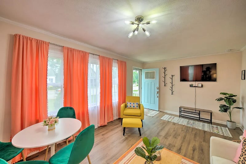 Furnished Finder property 437115_1 photo 6