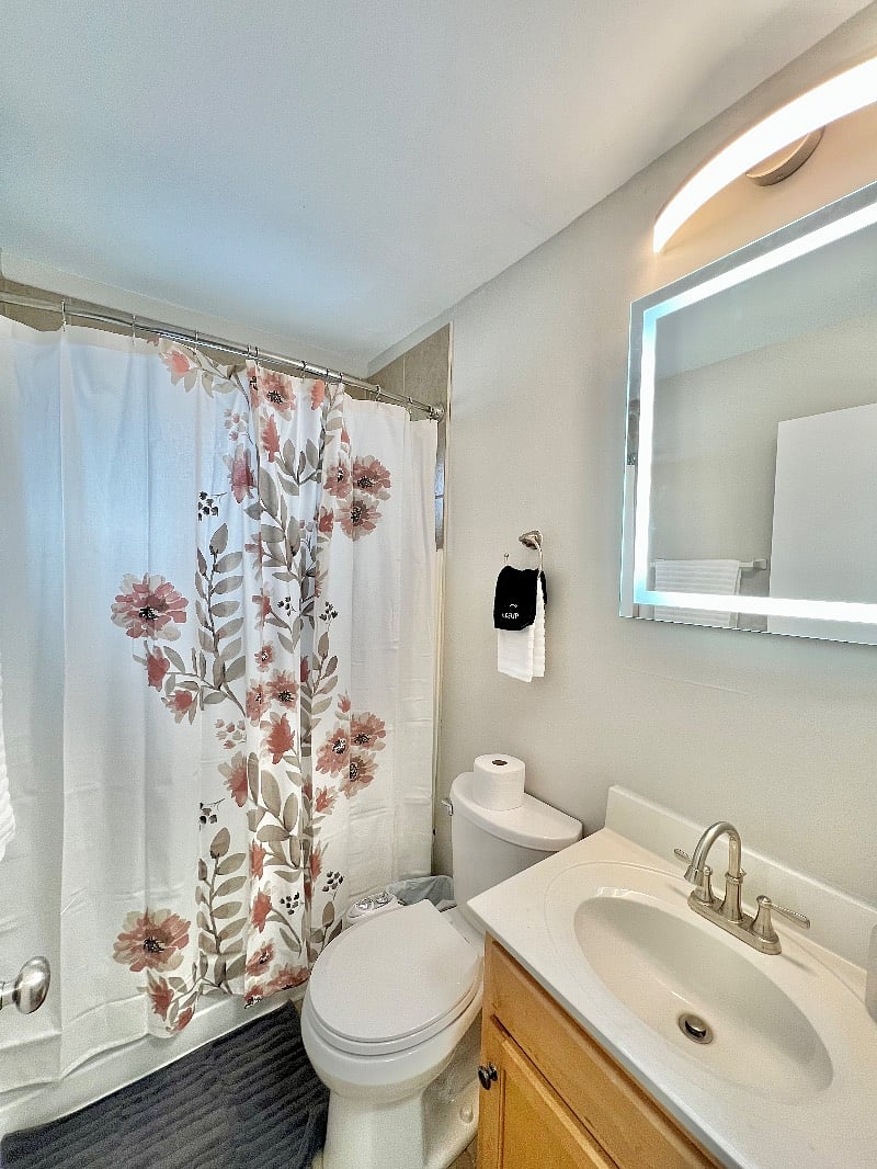 Furnished Finder property 437120_1 photo 10