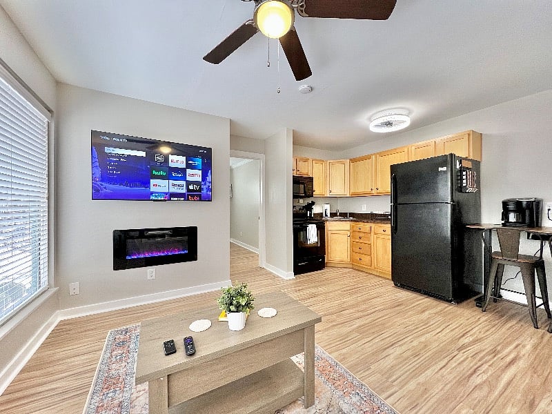Furnished Finder property 437120_1 photo 16