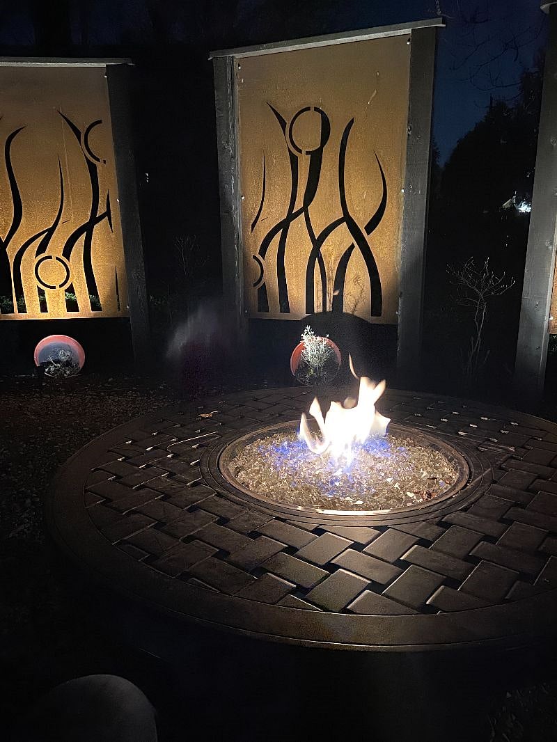 backyard firetable