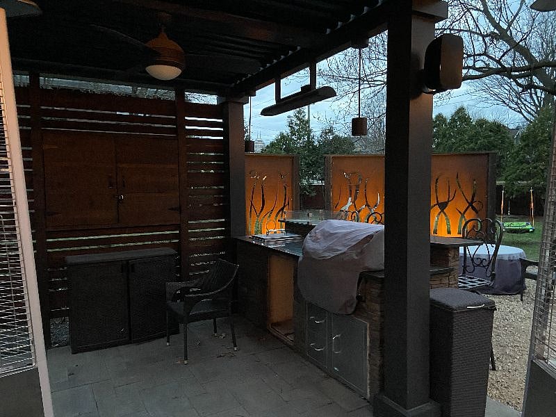 backyard pergola and grill
