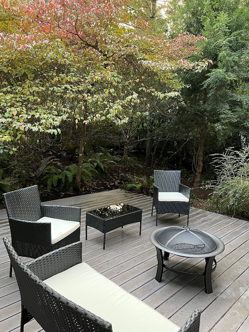 Large deck for relaxing- fire pit and BBQ.