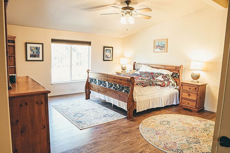 Furnished Finder property 437178_1 photo 2