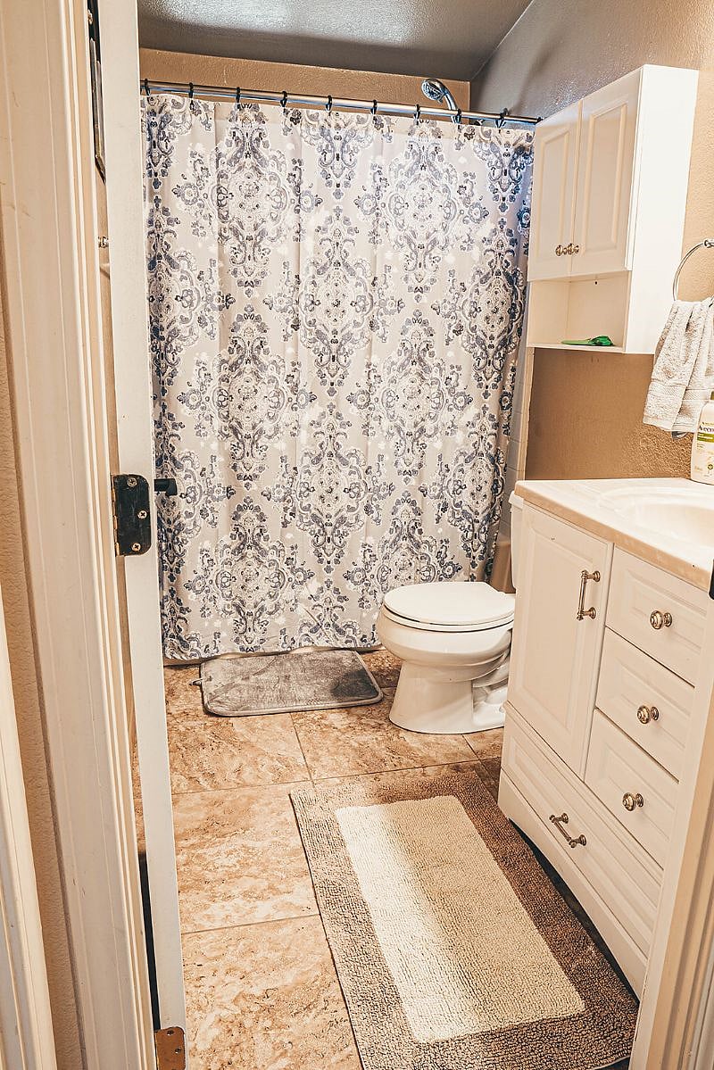 Furnished Finder property 437178_1 photo 9
