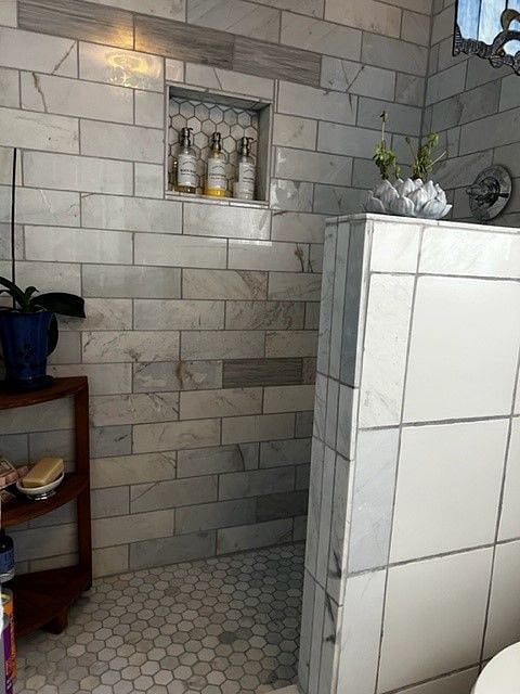 Furnished Finder property 437192_1 photo 3