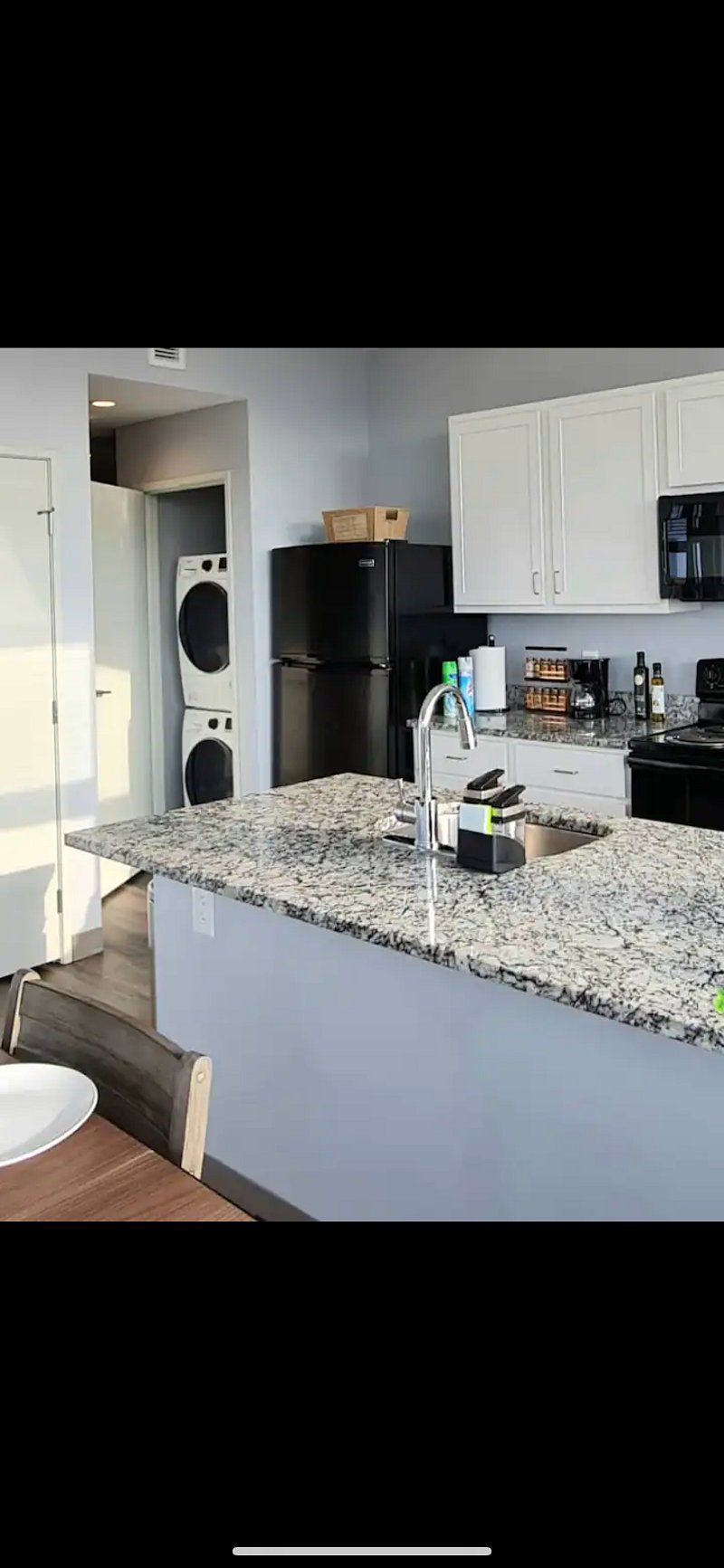 Furnished Finder property 437217_1 photo 4