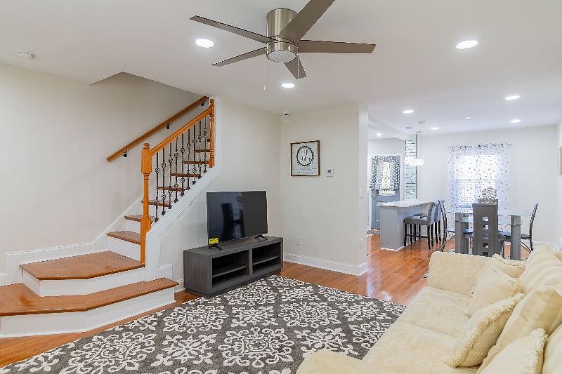 Furnished Finder property 437218_1 photo 5