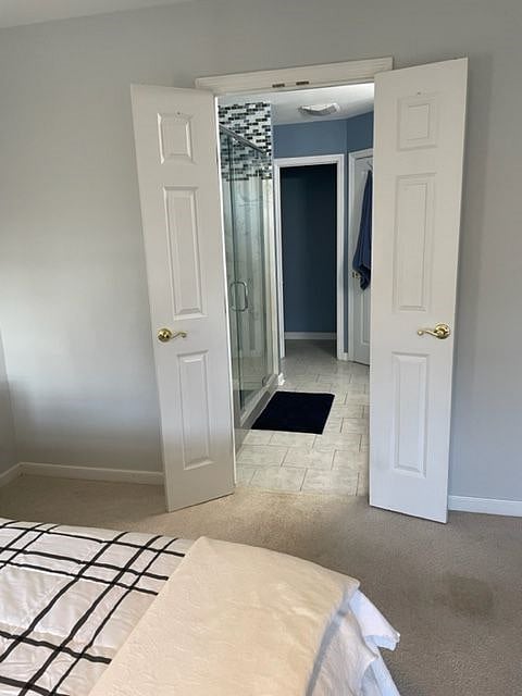 entry to master bathroom