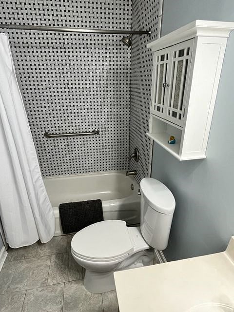 Furnished Finder property 437220_1 photo 37