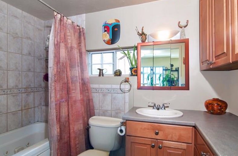 Furnished Finder property 437223_1 photo 4