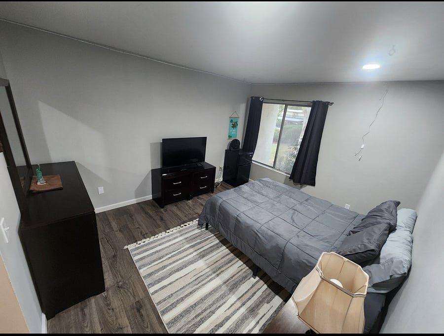 Furnished Finder property 437247_1 photo 8
